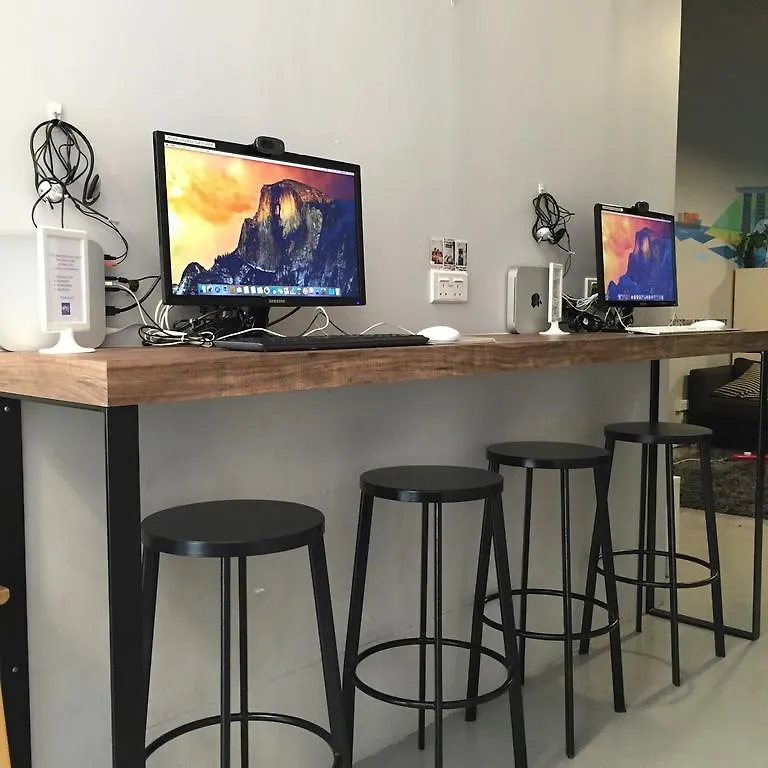 סינגפור Five Stones Hostel