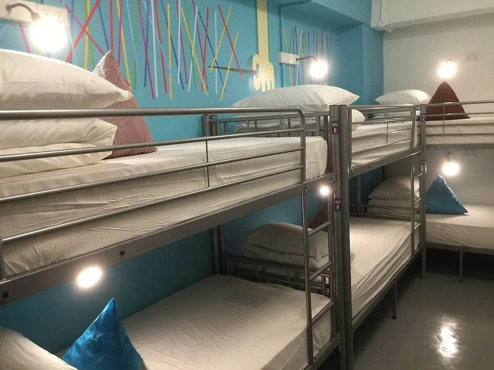סינגפור Five Stones Hostel