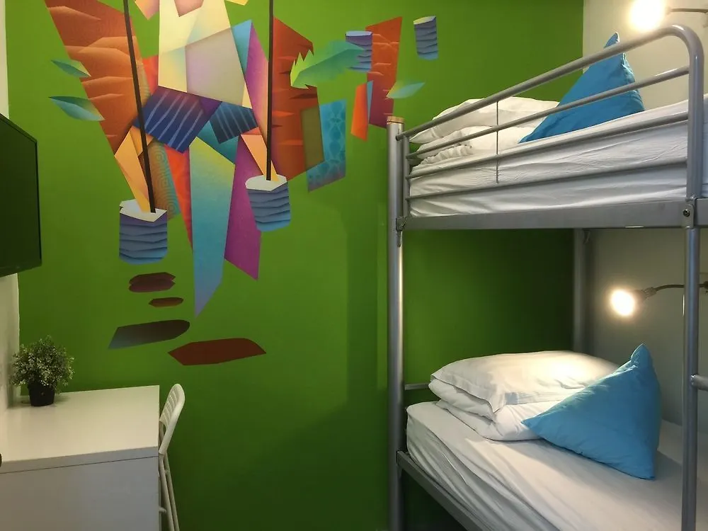 סינגפור Five Stones Hostel